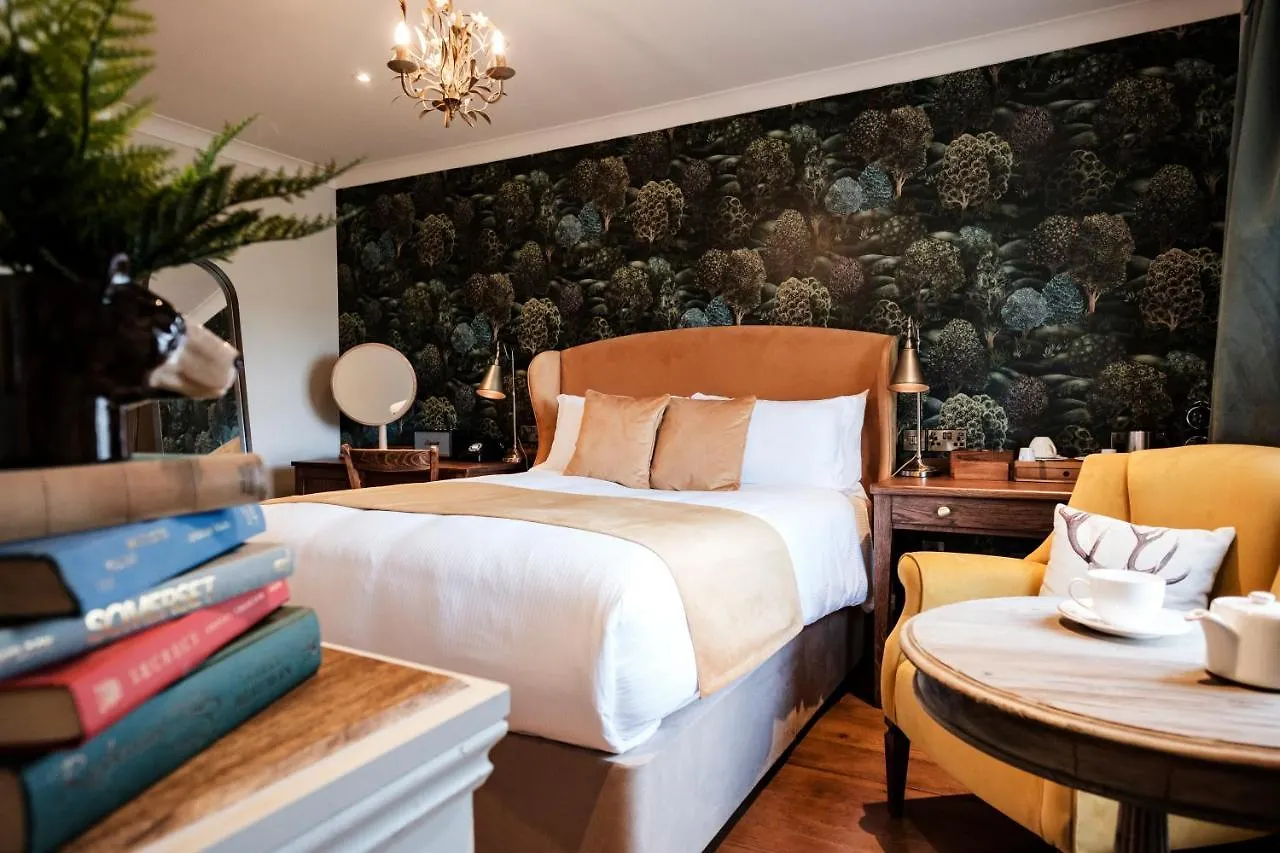 Bear Of Burton Hotel Christchurch