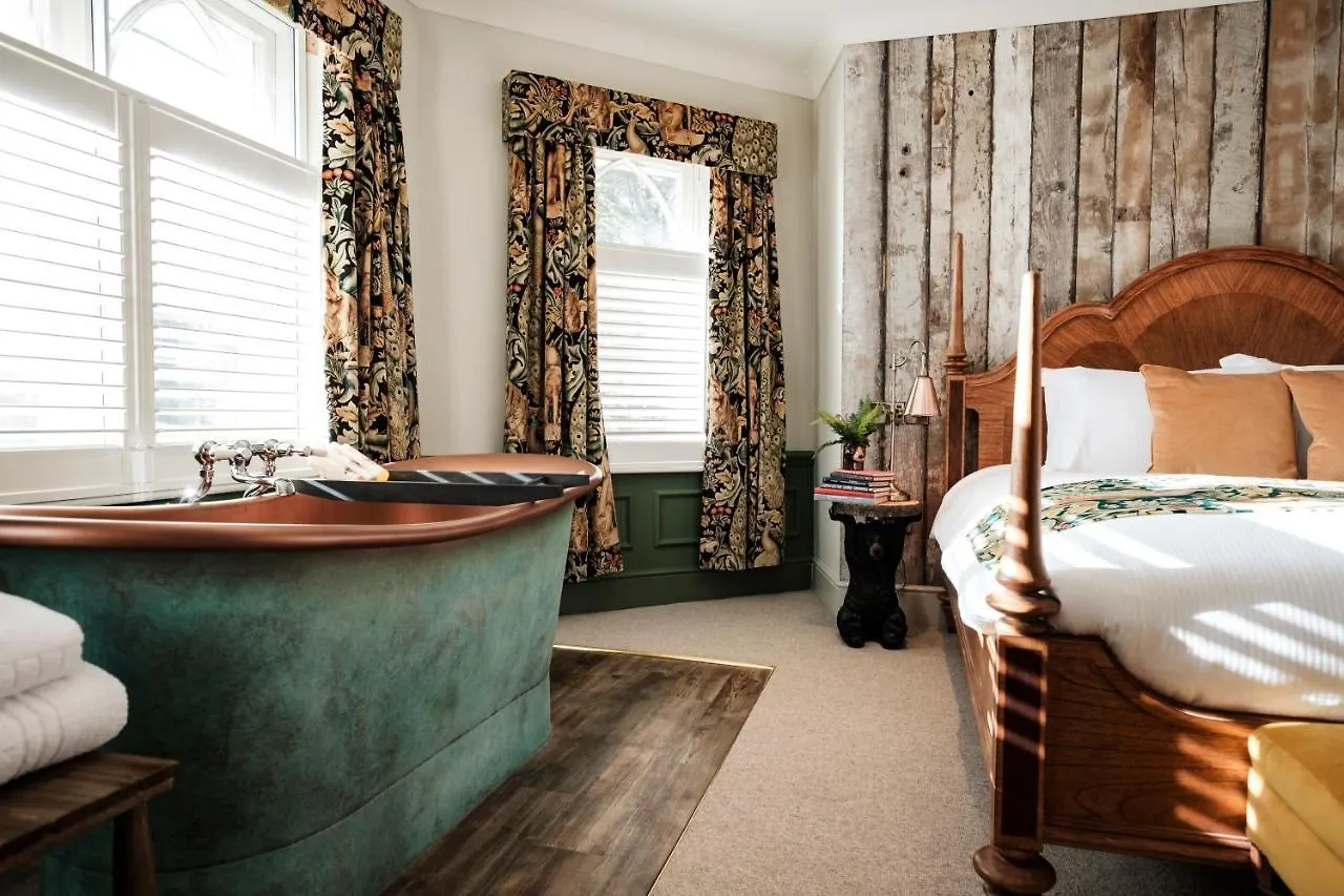 ***  Bear Of Burton Hotel Christchurch  United Kingdom